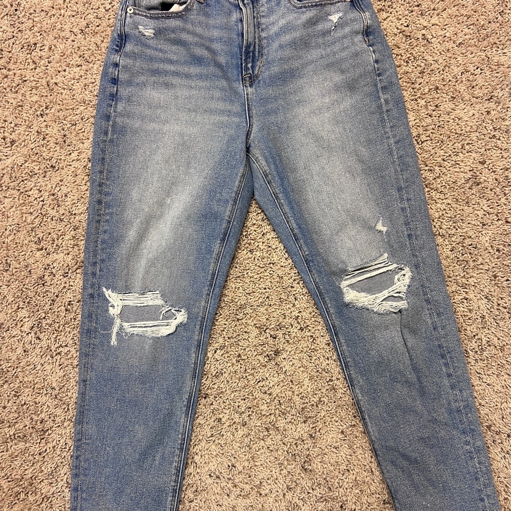 American Eagle Outfitters Light Blue Distressed Skinny Jeans